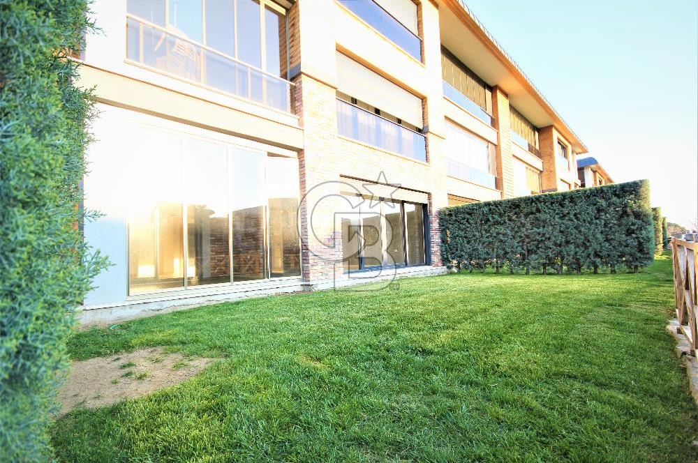 EDREMİT'İN EN PRESTİJLİ SİTESİNDE 4+1 BAHÇE KATI LÜKS DAİRE