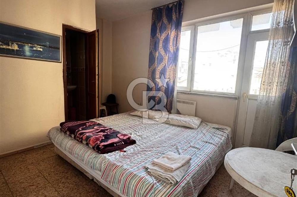 ÇANAKKALE BARLAR SOKAĞIDA DENİZ MANZARALI SATILIK PANSİYON