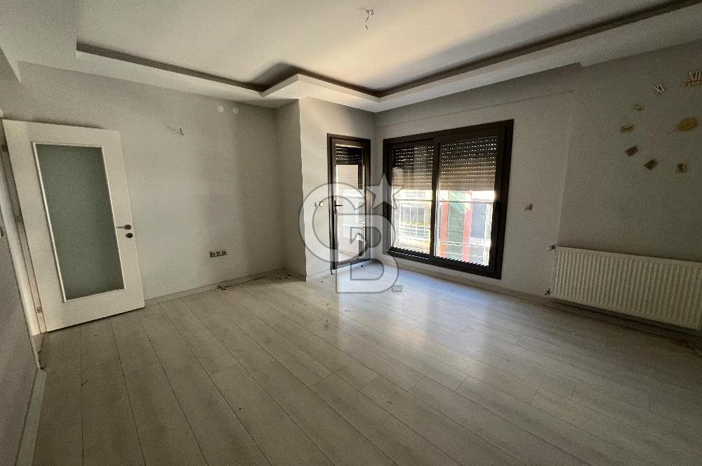 Örnekköy’de Üçok Rezidantial’da 2+1 Arakat Çift Cephe Satılık Daire