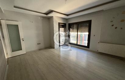 Örnekköy’de Üçok Rezidantial’da 2+1 Arakat Çift Cephe Satılık Daire