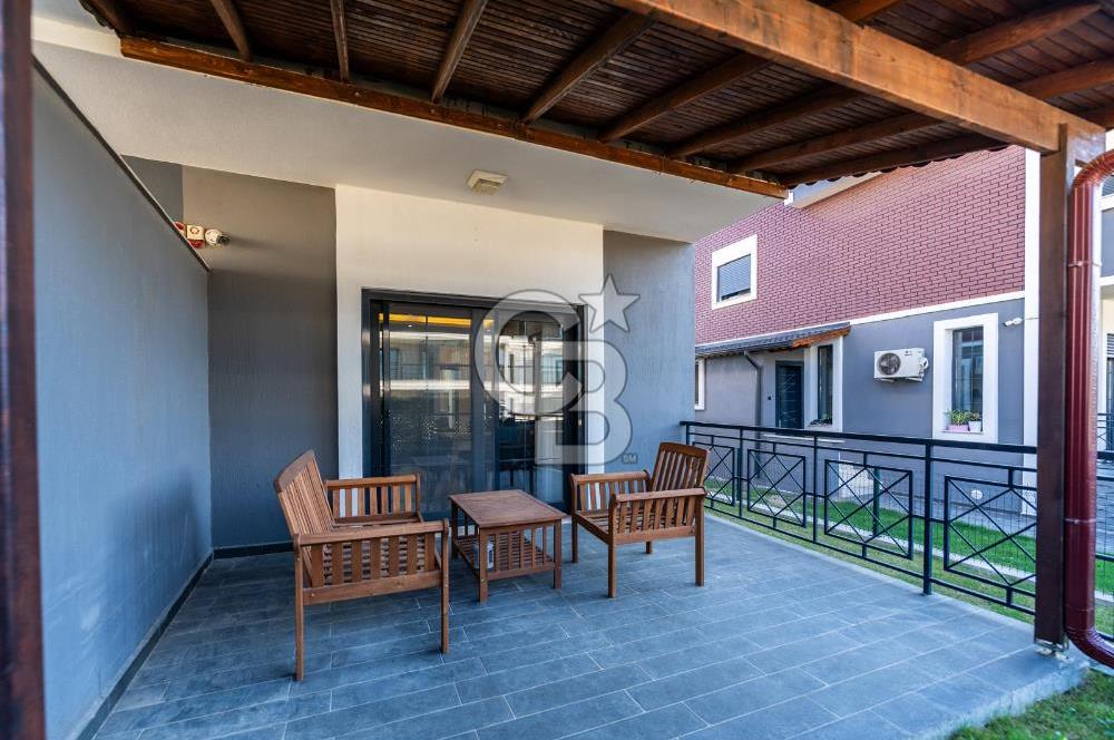 Çeşme'de Denize Sıfır Yatırımlık Kaçırılmıyacak Fırsat Villa