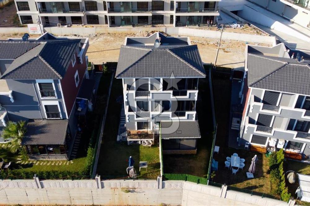 Çeşme'de Denize Sıfır Yatırımlık Kaçırılmıyacak Fırsat Villa