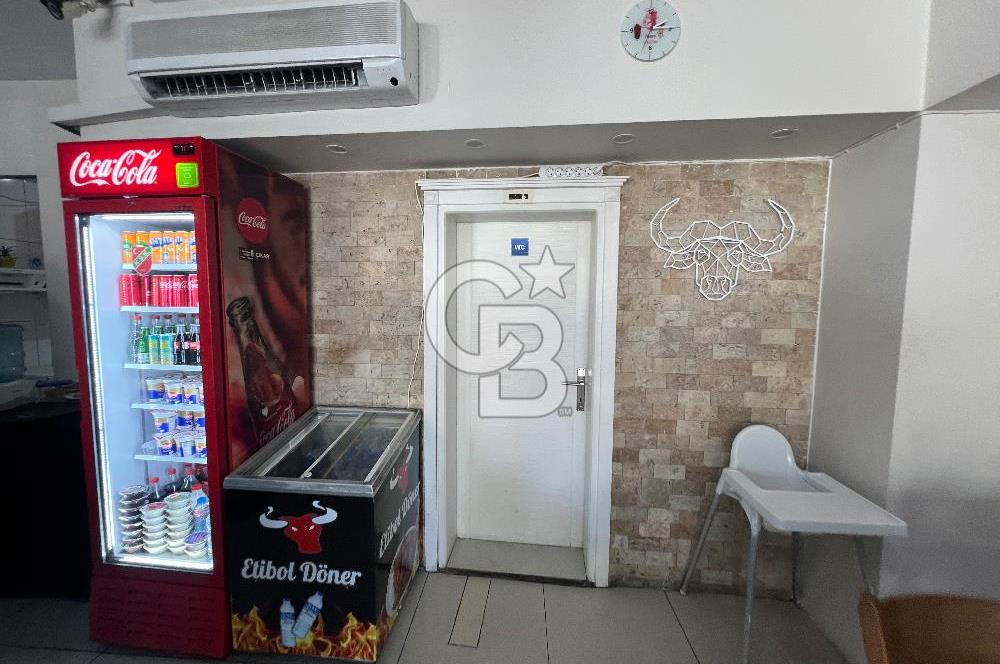 Karşıyaka’da Anadolu Caddesi üzeri 140m2 Devirli Dönerci