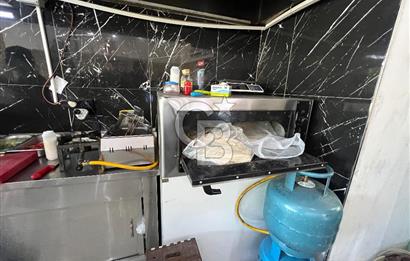 Karşıyaka’da Anadolu Caddesi üzeri 140m2 Devirli Dönerci