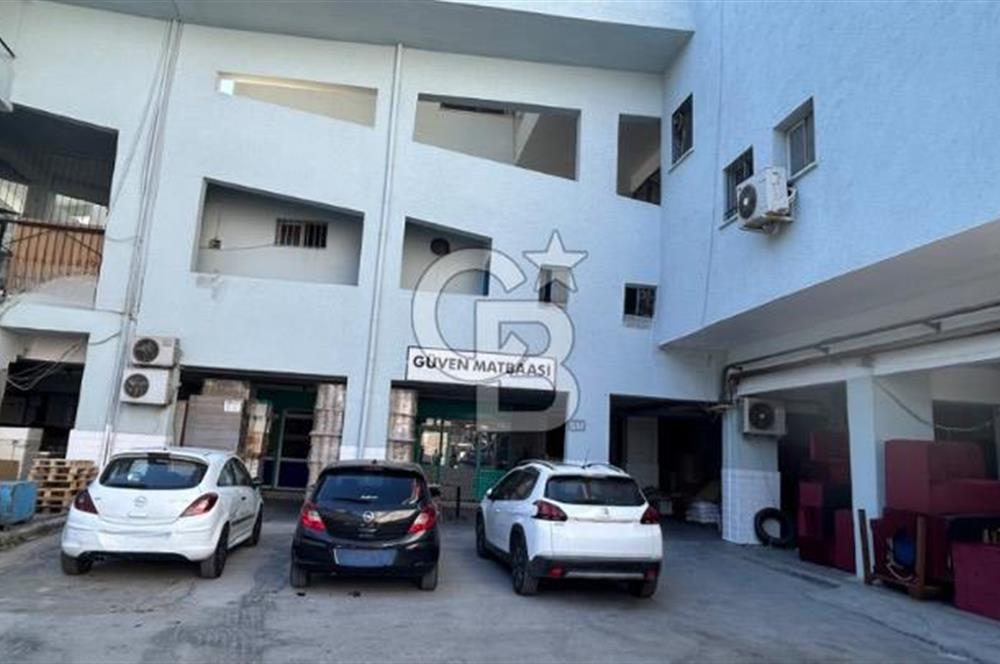 Gıda çarşısında Satılık Dükkan 