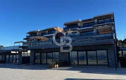 Çeşme Ayasaranda 'da Deniz Manzaralı Eşyalı Daire