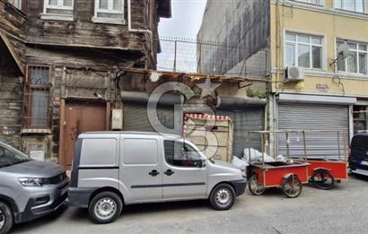 KadirHas Üni. Ark. 2 Katlı Ev 2 Dükkan 2.grup Tarihi Eser Yapı