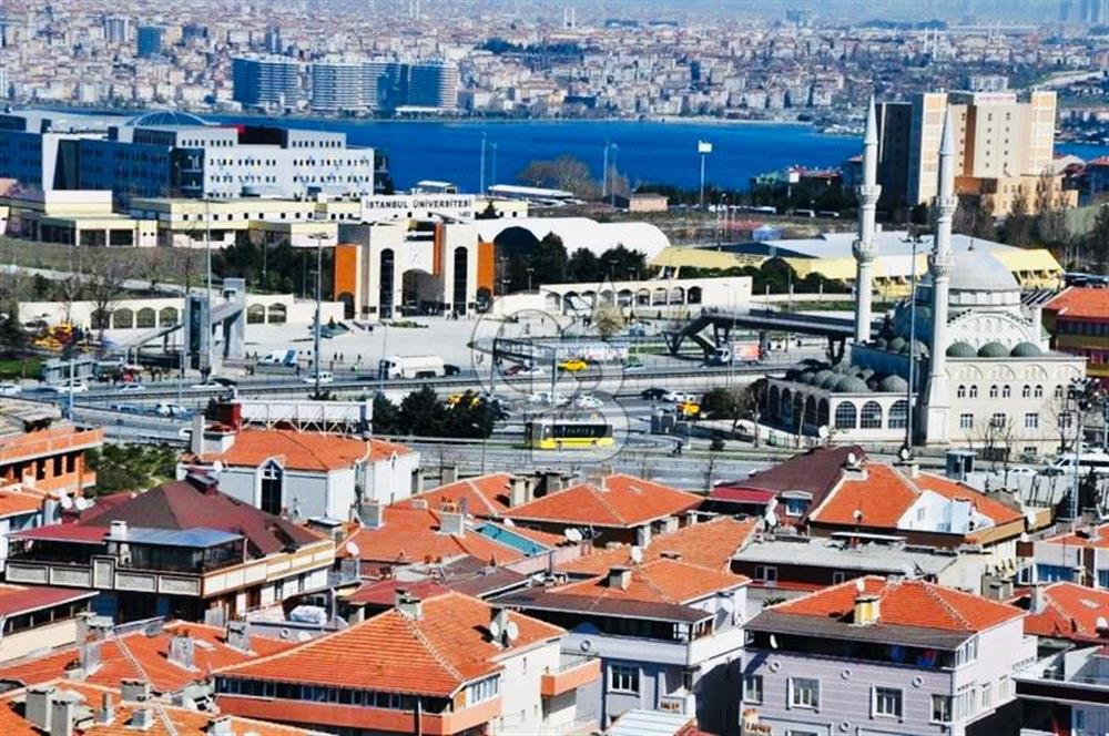 Avcılar Toya Vistada Manzaralı Otoparklı Satılık Daire