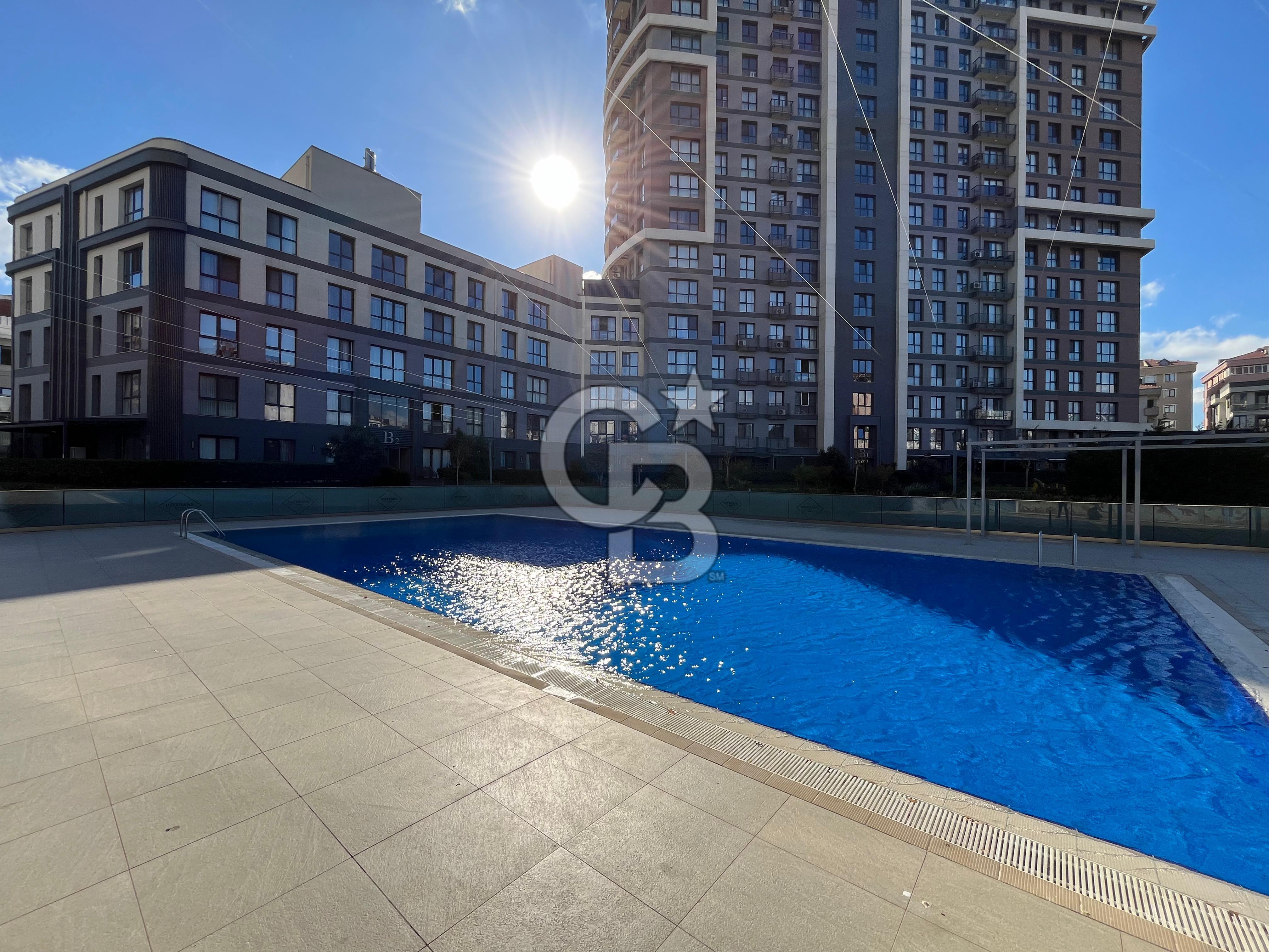 Referans Kartal Deniz Manzaralı Satılık Daire