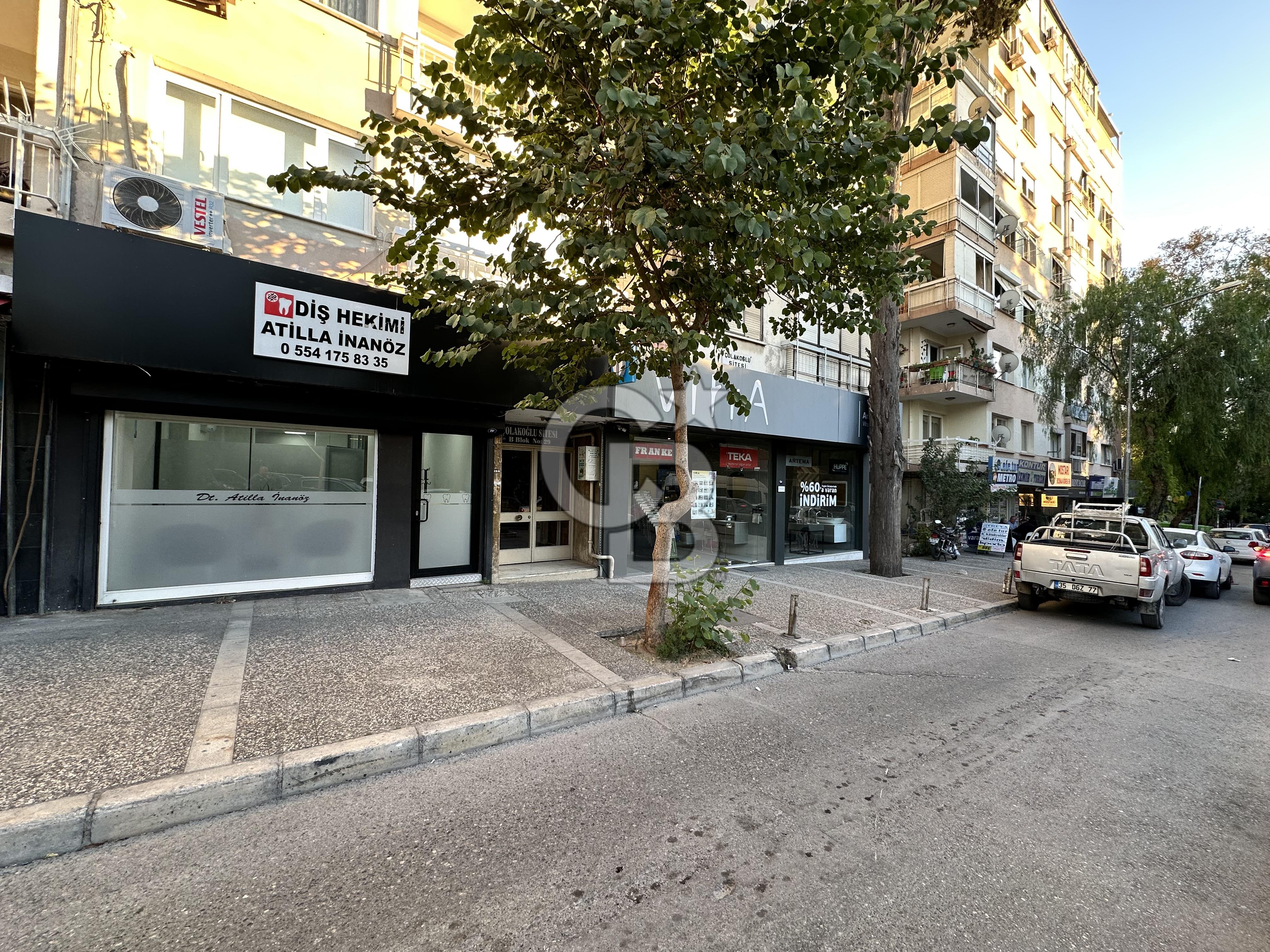 FIRSAT SATILIK DÜKKAN BORNOVA 105 M2 NET