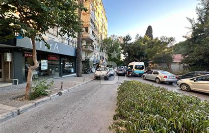 FIRSAT SATILIK DÜKKAN BORNOVA 105 M2 NET