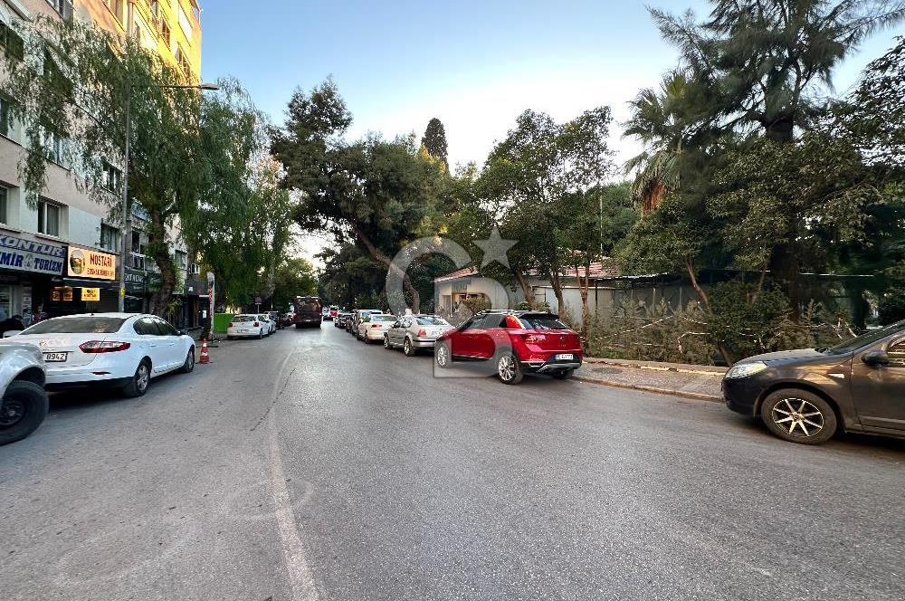 FIRSAT SATILIK DÜKKAN BORNOVA 105 M2 NET