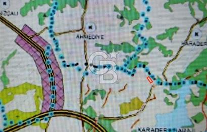 YALOVA ÇİFTLİKKÖY İLYASKÖY SATILIK TARLA YOL HAKKIN ALINMIŞ !. 