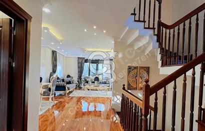 CB SE7EN'DAN GÜRPINARDA DENİZ MANZARALI EŞYALI MÜSTAKİL 4+2VİLLA