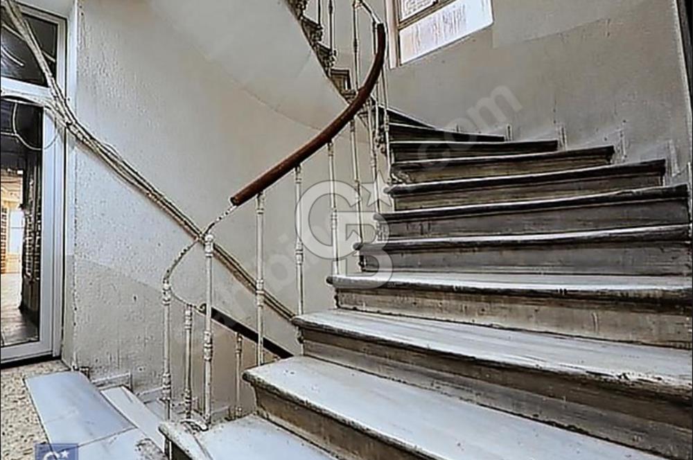 KEMANKEŞ'DE KARAKÖY PASAJ'INDA 40M2 OFİS&DEPO