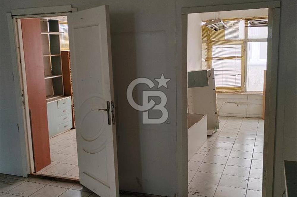 KEMANKEŞ'DE KARAKÖY PASAJ'INDA 40M2 OFİS&DEPO