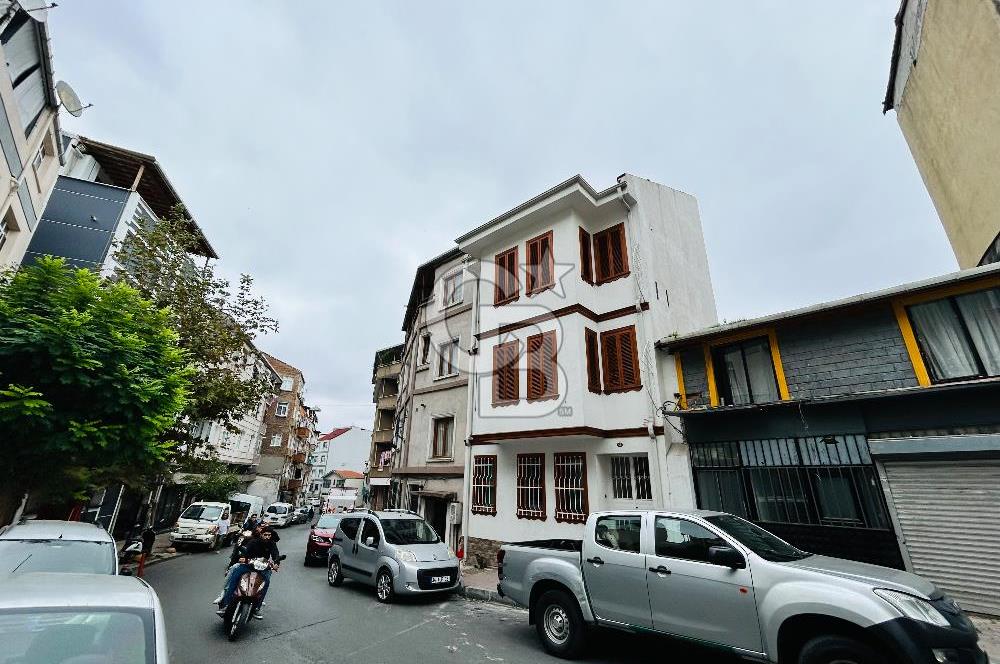 Fatih Ayvansaray Satılık 210m2 Komple Bina 6 Katlı