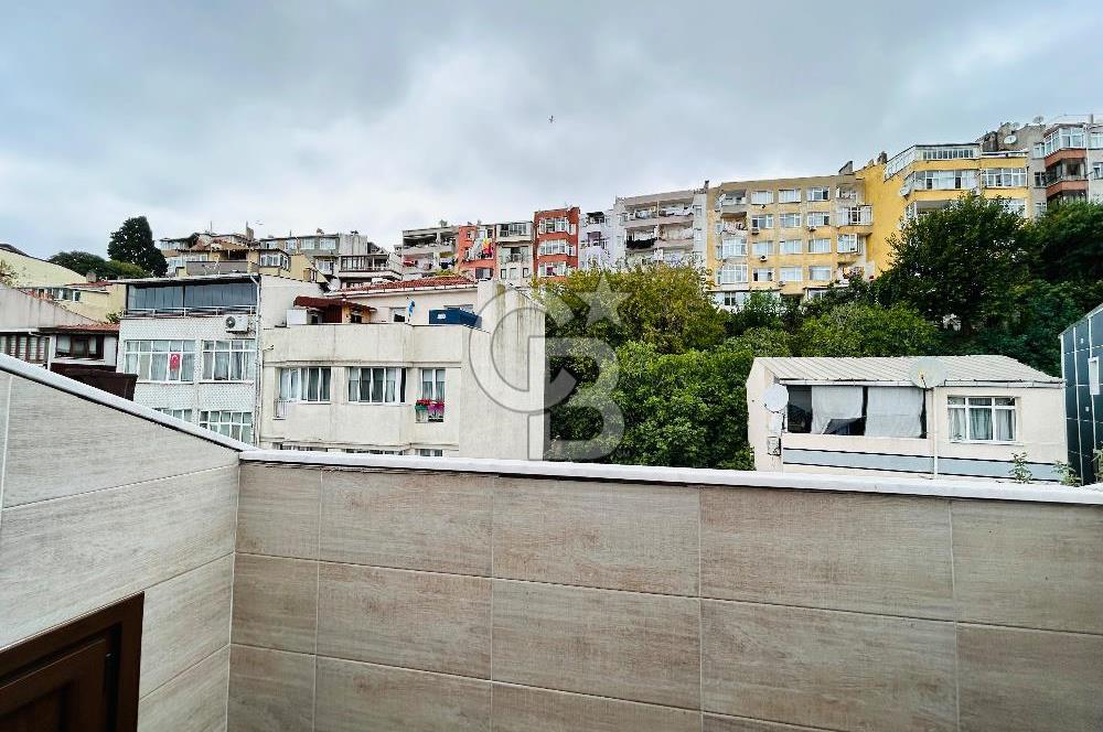 Fatih Ayvansaray Satılık 210m2 Komple Bina 6 Katlı