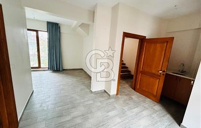 Fatih Ayvansaray Satılık 210m2 Komple Bina 6 Katlı