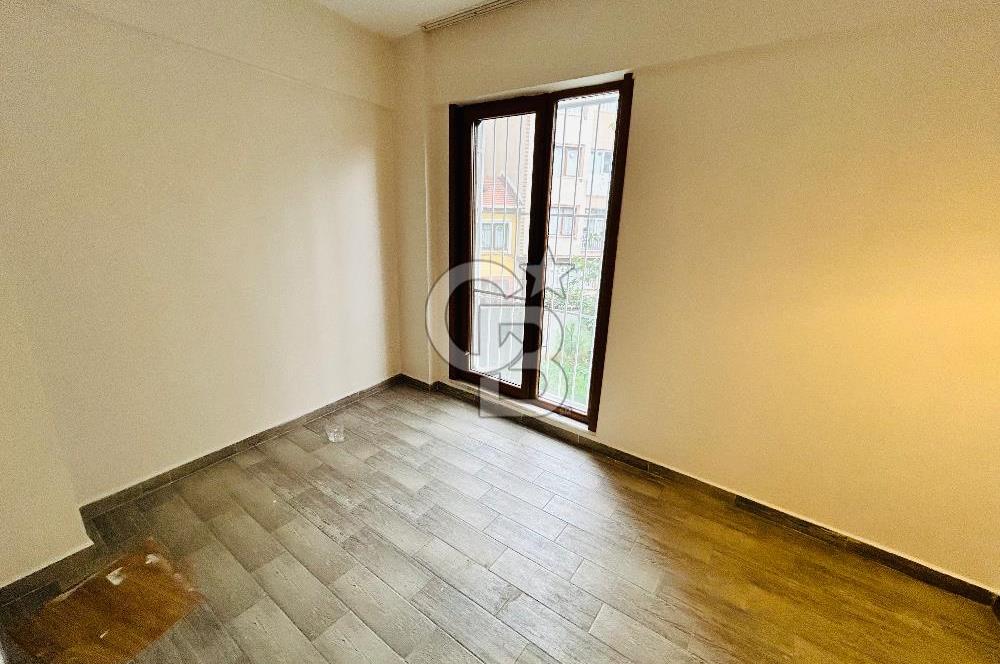 Fatih Ayvansaray Satılık 210m2 Komple Bina 6 Katlı