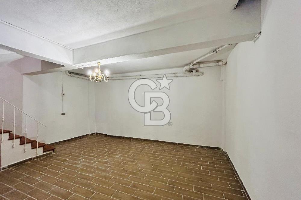 Fatih Ayvansaray Satılık 210m2 Komple Bina 6 Katlı