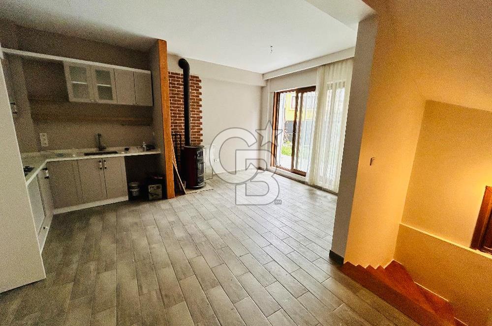 Fatih Ayvansaray Satılık 210m2 Komple Bina 6 Katlı
