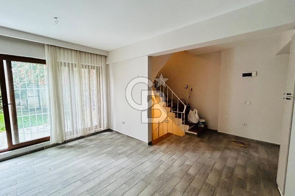 Fatih Ayvansaray Satılık 210m2 Komple Bina 6 Katlı