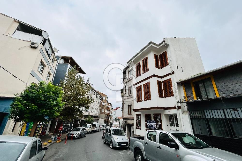 Fatih Ayvansaray Satılık 210m2 Komple Bina 6 Katlı