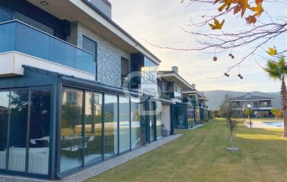 URLA İÇMELER HAVUZLU SATILIK VİLLA