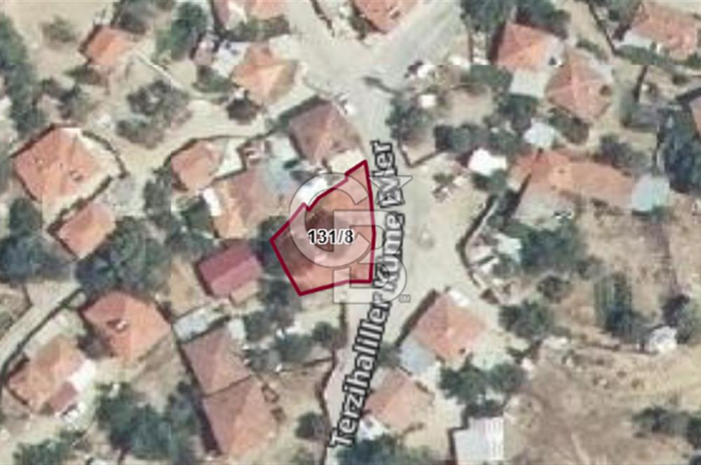 İzmir Bergama Terzihaliller Köyü'nde 300 m² Arsa Satışı