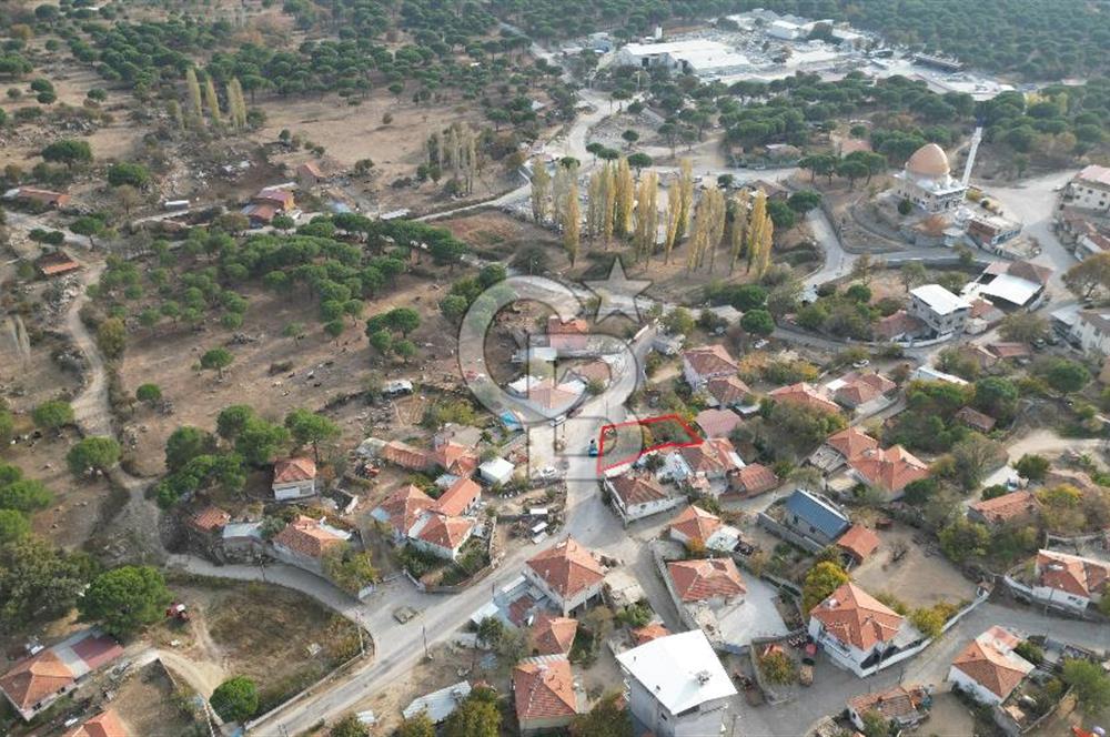 İzmir Bergama Terzihaliller Köyü'nde 300 m² Arsa Satışı