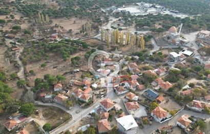 İzmir Bergama Terzihaliller Köyü'nde 300 m² Arsa Satışı