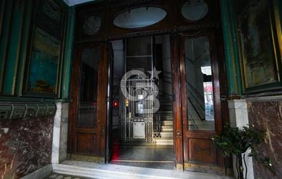 CB START*DAN BEYOĞLUN'DA 1912 YAPIMI ESKİ ESER 3+1 SATILIK DAİRE