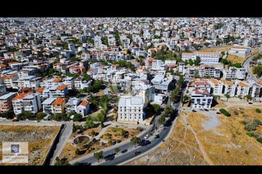 İSMAİL ÇELİK'TEN MUHTEŞEM LOKASYONDA SATILIK TİCARİ BİNA