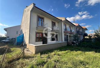 CB TOWER KARTEPE F.S.M.'DE SİTE İÇİ BAHÇELİ TRİPLEKS 4+1 VİLLA