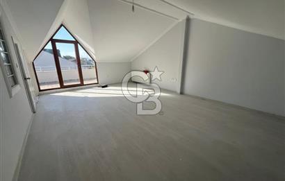 CB TOWER KARTEPE F.S.M.'DE SİTE İÇİ BAHÇELİ TRİPLEKS 4+1 VİLLA