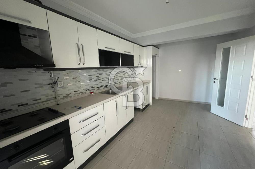 CB TOWER KARTEPE F.S.M.'DE SİTE İÇİ BAHÇELİ TRİPLEKS 4+1 VİLLA