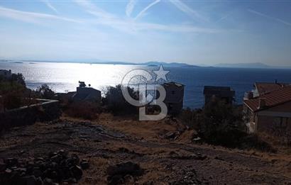 Dikili Çandarlı'da Panoramik Deniz Manzaralı Villa Arsası