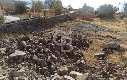 Dikili Çandarlı'da Panoramik Deniz Manzaralı Villa Arsası