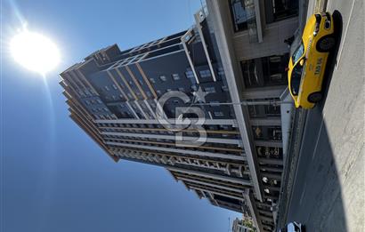 Kartal Çanakkale Caddesinde Kiralık Cadde Mağazası