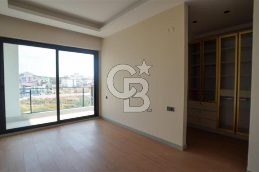 Torbalı İnönü Mahallesi’nde Lüks 5+1 İkiz Villa