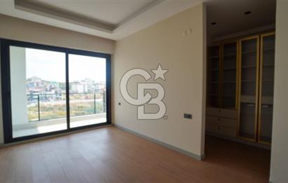 Torbalı İnönü Mahallesi’nde Lüks 5+1 İkiz Villa