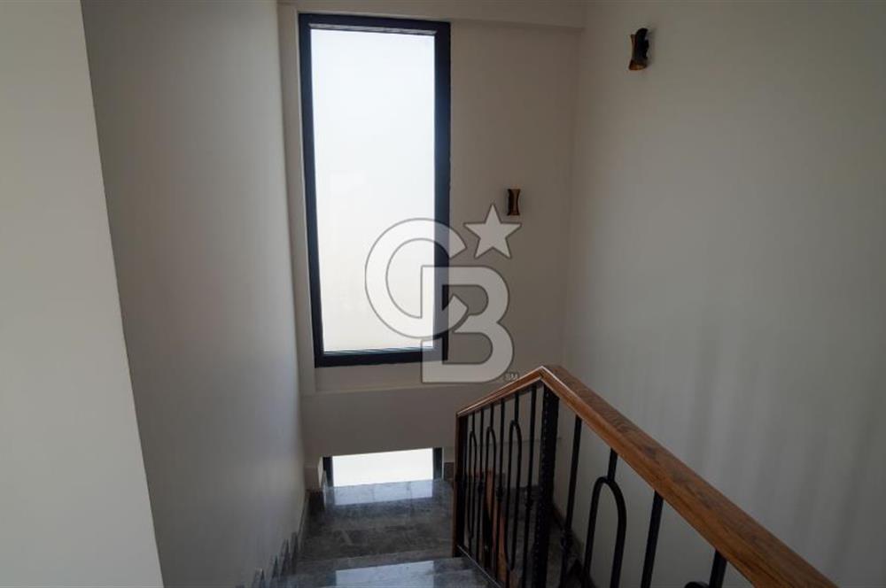 Torbalı İnönü Mahallesi’nde Lüks 5+1 İkiz Villa