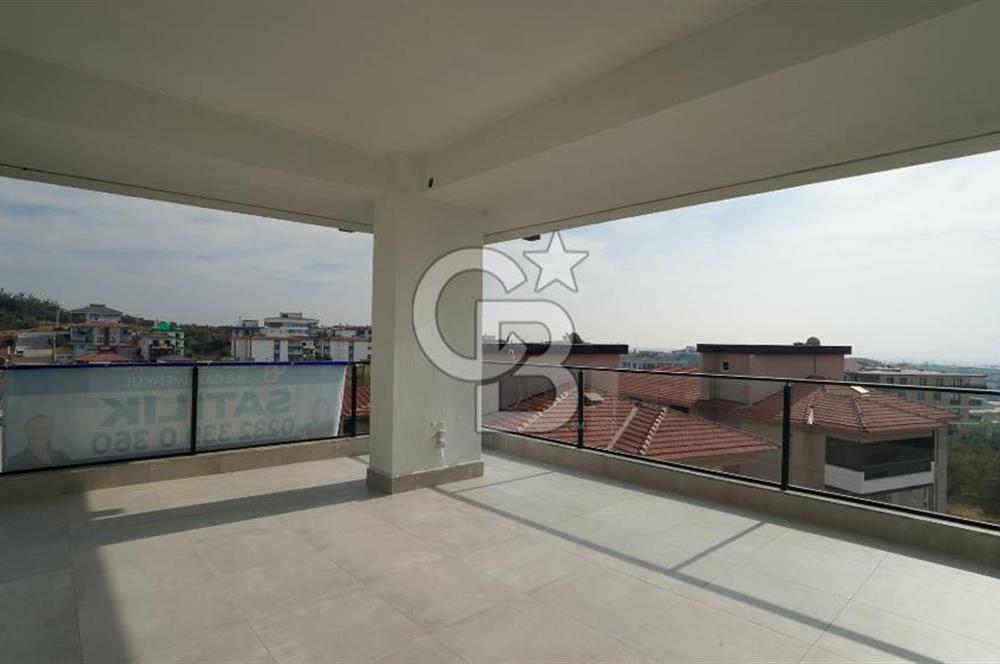 Torbalı İnönü Mahallesi’nde Lüks 5+1 İkiz Villa