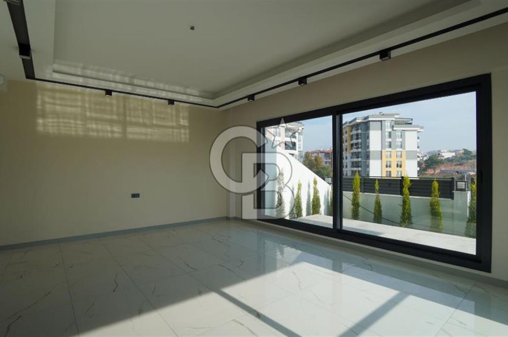 Torbalı İnönü Mahallesi’nde Lüks 5+1 İkiz Villa