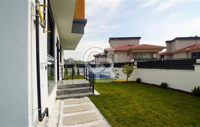 Torbalı İnönü Mahallesi’nde Lüks 5+1 İkiz Villa