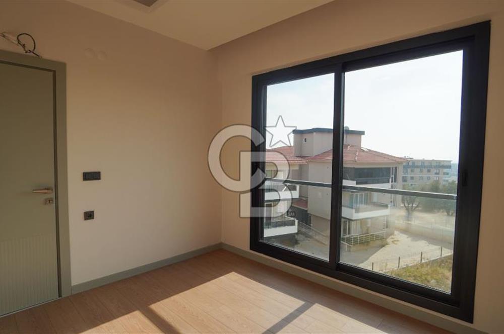 Torbalı İnönü Mahallesi’nde Lüks 5+1 İkiz Villa