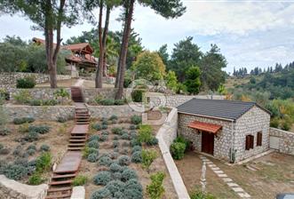 TORBALIDA DOĞAYLA İÇ İÇE EMSALSİZ SATILIK 48.345 METREKARE ARAZİ