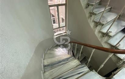 KEMANKEŞ'DE KARAKÖY PASAJ'INDA 4M2 OFİS&DEPO