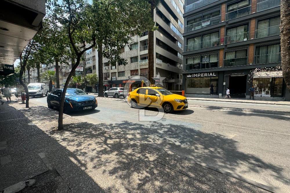 ALSANCAK SEVİNÇ TALATPAŞA BULVARINDA SATILIK DÜKKAN MAĞAZA